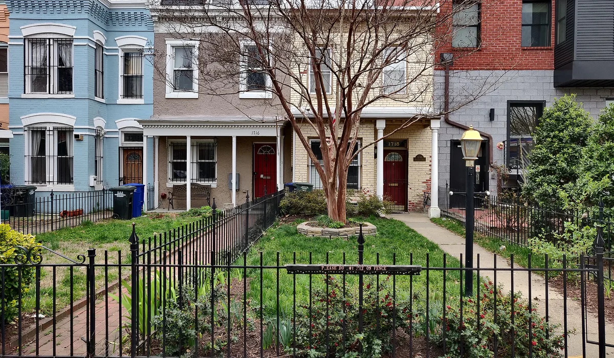 Washington DC row houses, the older homes where many Washington DC tile flooring projects take place